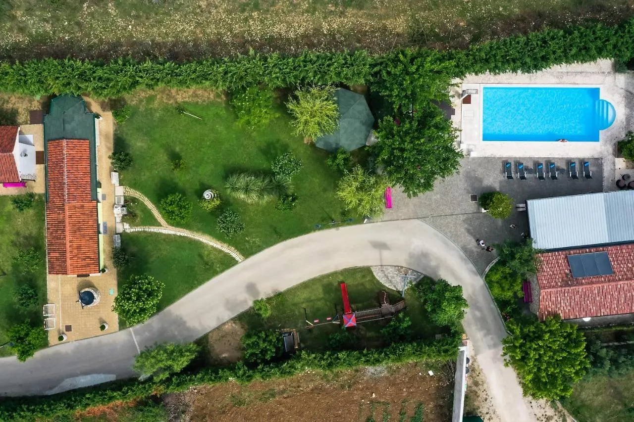Villa Pequena Perla Vrsi Croatia