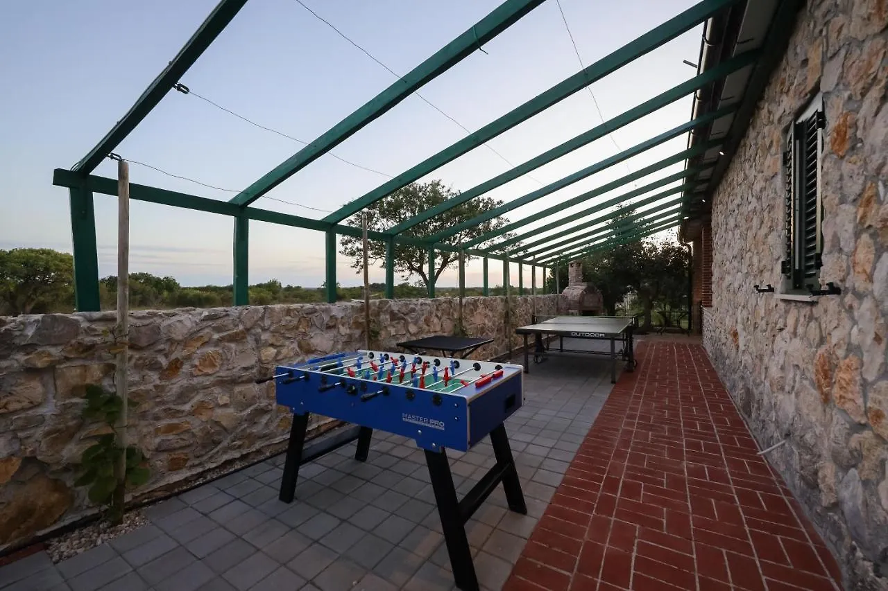 Villa Pequena Perla Vrsi