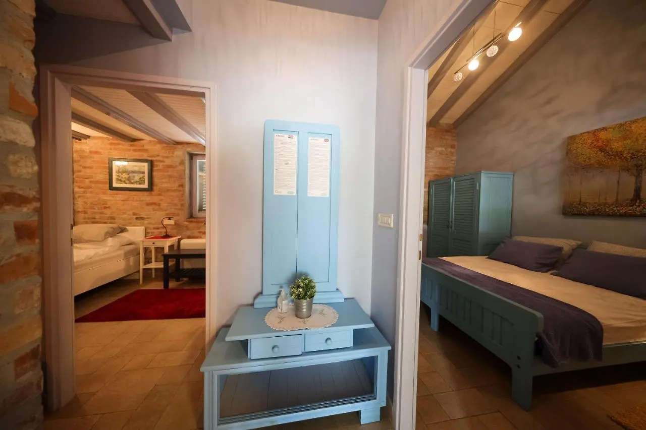Villa Pequena Perla Vrsi Croatia