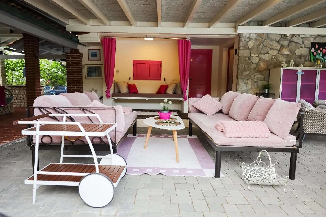 Villa Pequena Perla Vrsi