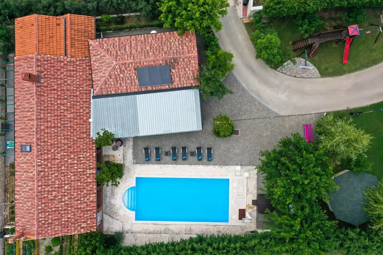 Villa Pequena Perla Vrsi 0*,