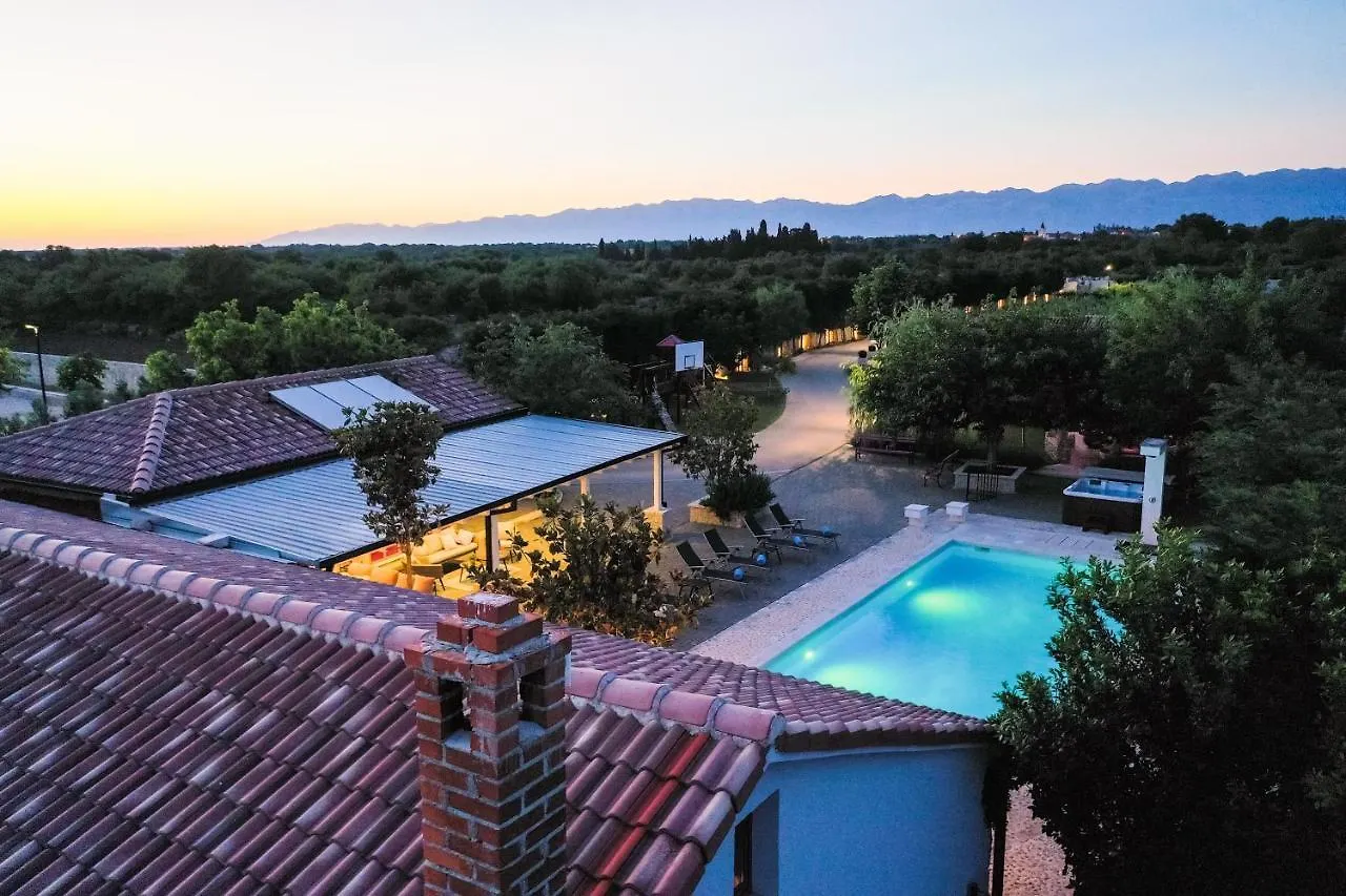Villa Pequena Perla Vrsi 0*,  Croatia