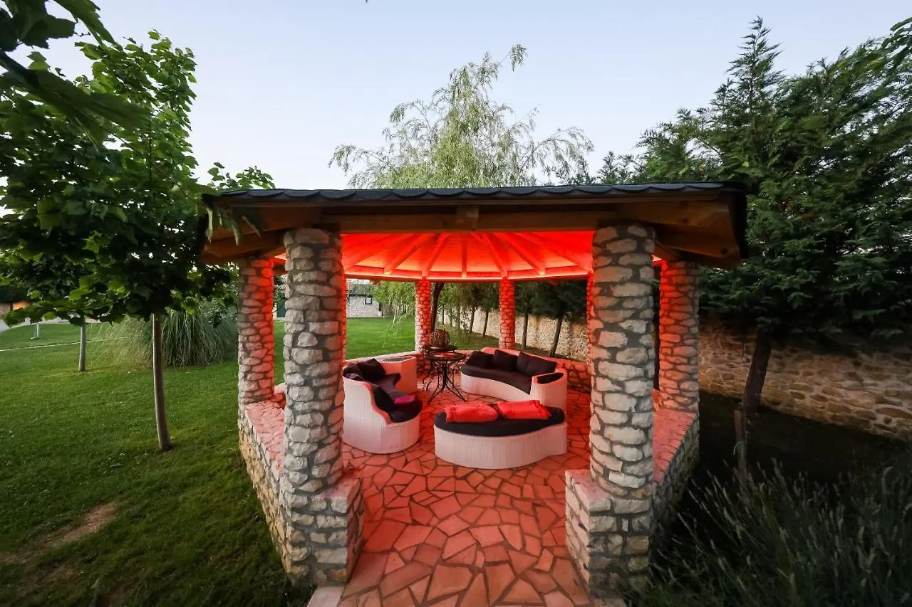 Villa Pequena Perla Vrsi